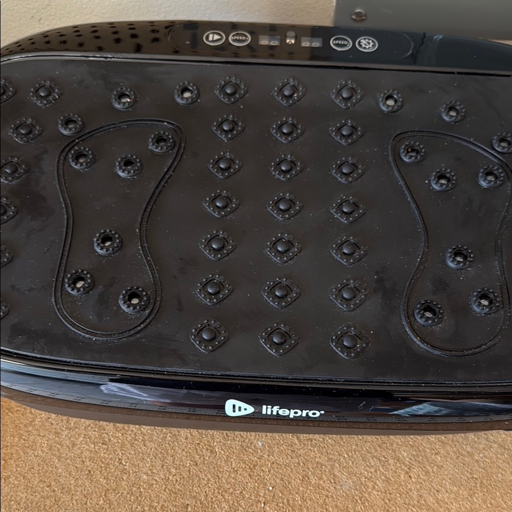 Life Pro Hexaplate lite vibration plate Black vibration therapy EUC